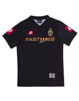 Retro Juventus Away Jersey 2001/02